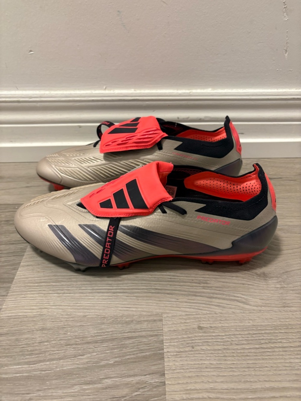 Size 11.5 Men's adidas Predator Elite FT FG Foldover Tongue Soccer Shoes IF6443